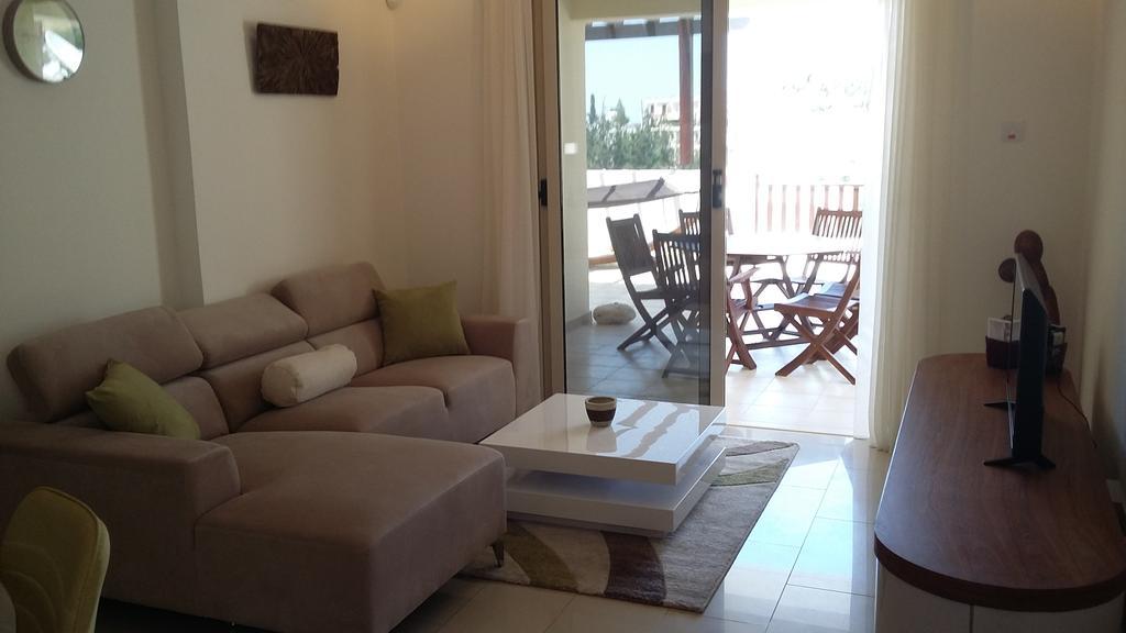פאהיה Paschali Sunset Appartment מראה חיצוני תמונה